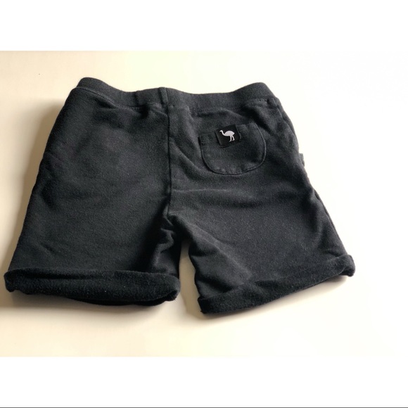 Os and Oakes Super soft shorts - 3T  🇨🇦 brand - Picture 3 of 3